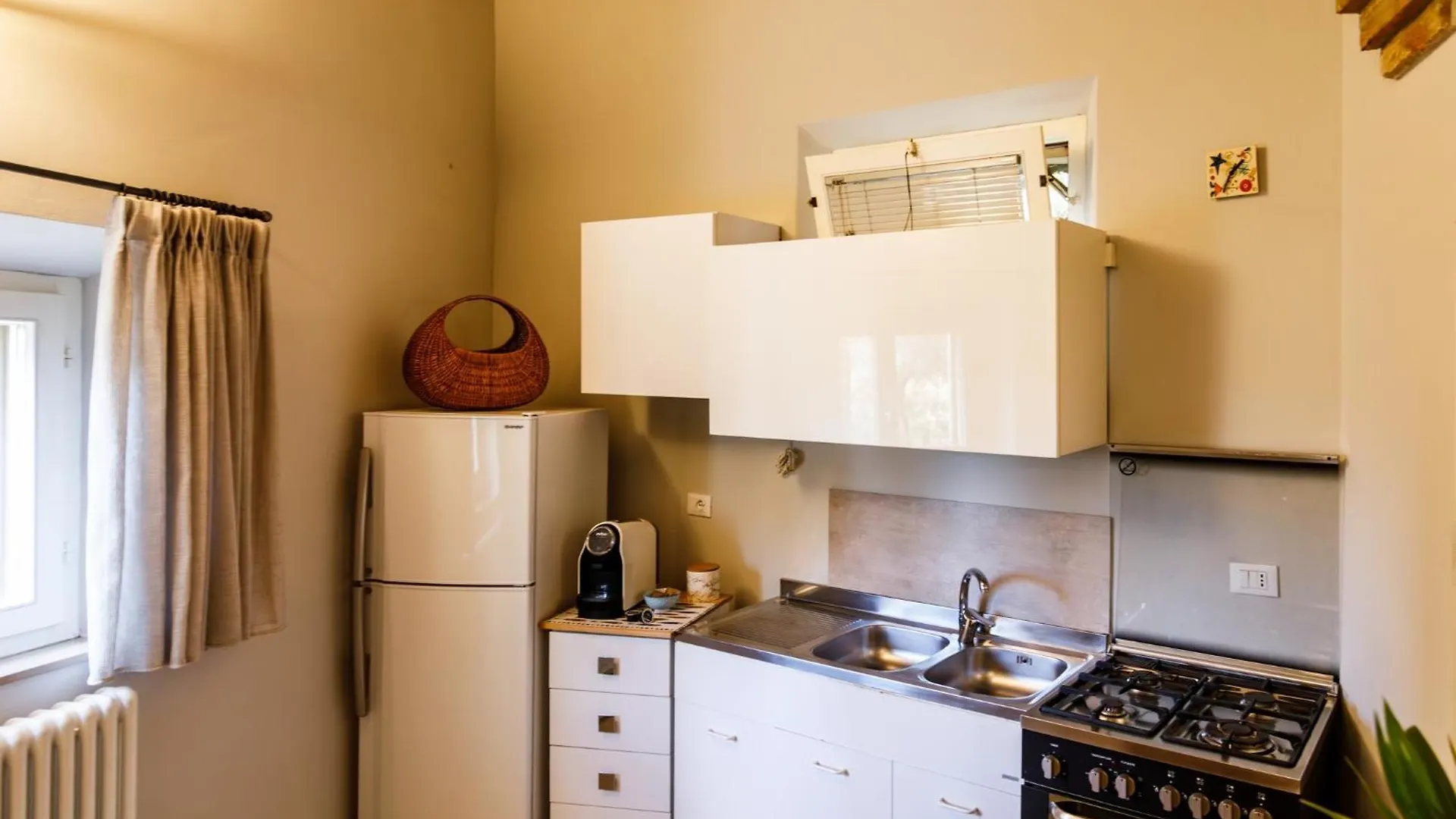 Porta Romana Elegant Apartments With Private Parking! Siena