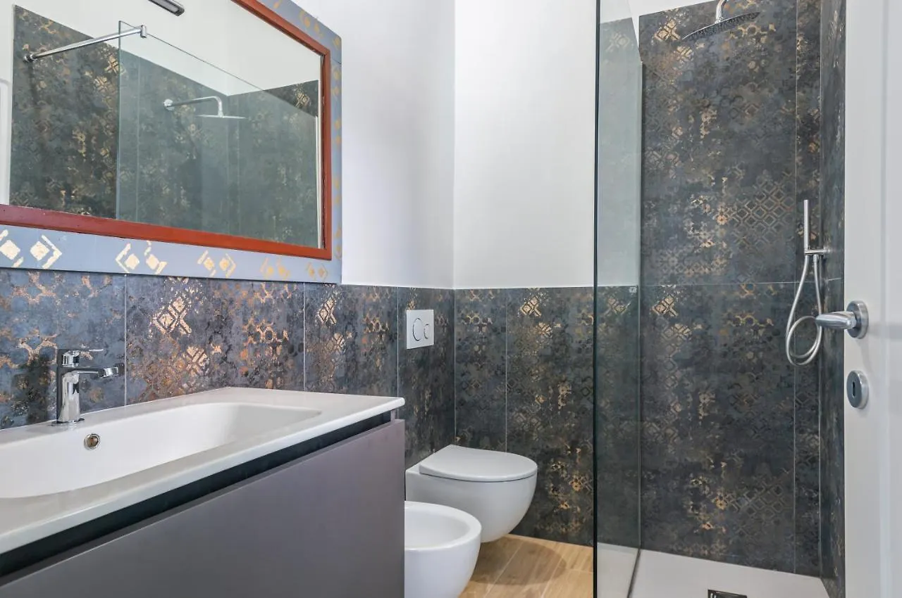 Porta Romana Elegant Apartments With Private Parking! Siena
